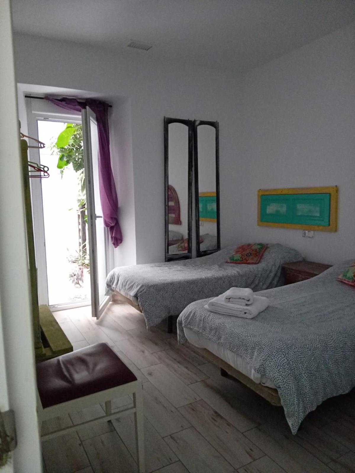 Apartamento Veedor 19 Dias Y Muchas Noches Cádiz Exterior photo